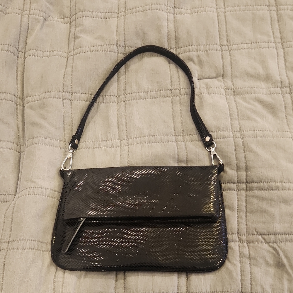 Salvatore Ferragamo Shimmering Black Shoulder Bag - Picture 1 of 10